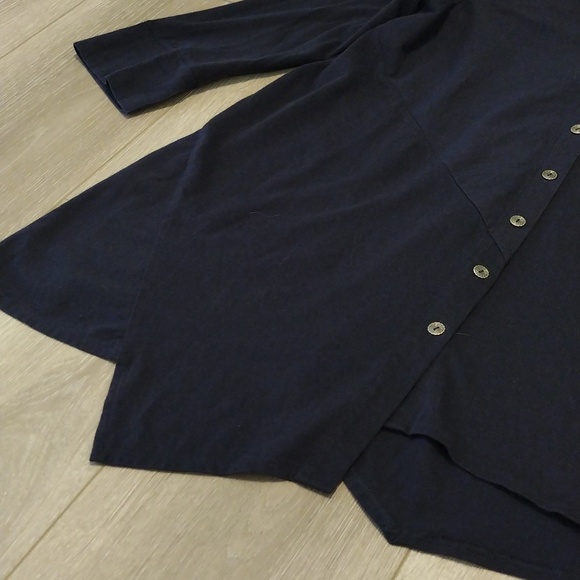 Dark Navy Blue 3/4 Sleeve Button Down Shirt - Picture 5 of 12